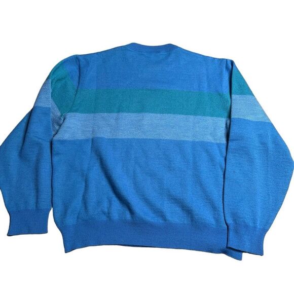 4 Item Sweater Bundle Lot Medium - Picture 3 of 13